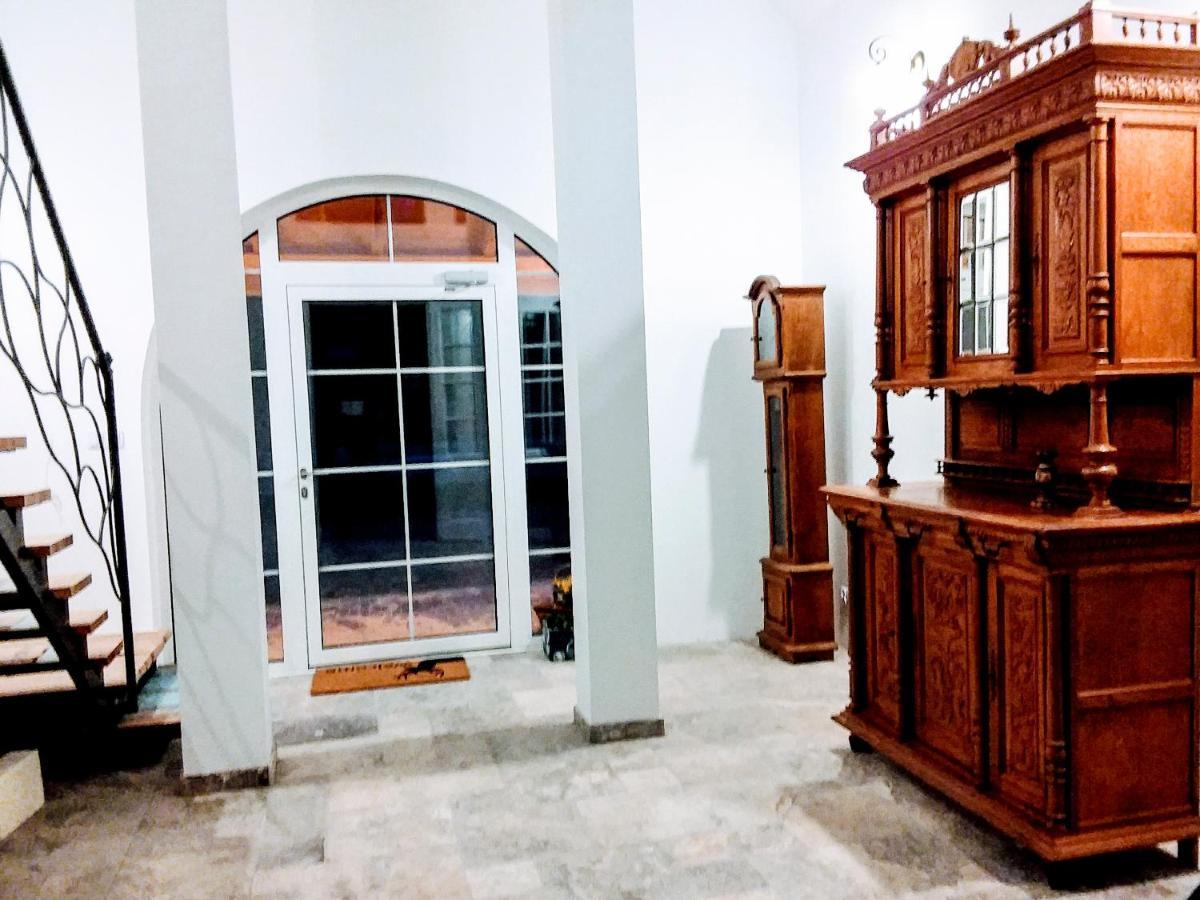 ינוביץ' Dworek Akacja Uslugi Hotelarskie מראה חיצוני תמונה